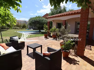 Maison, 165 m²