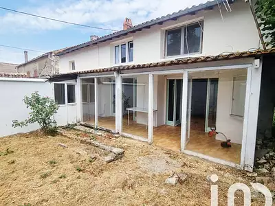 Maison, 92 m²