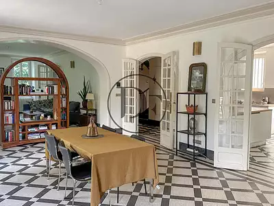 Maison, 292,8 m²