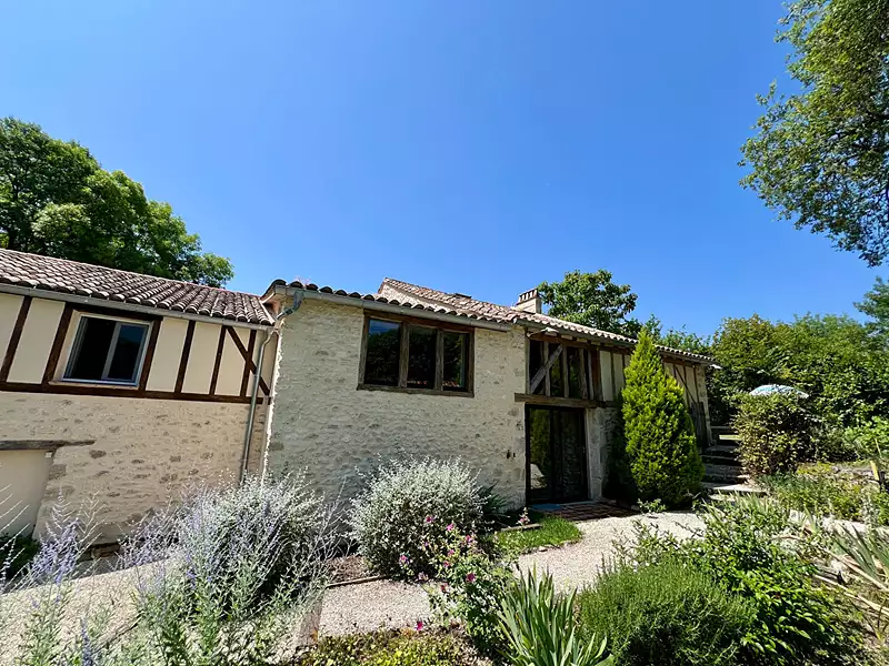 Maison, 246 m²