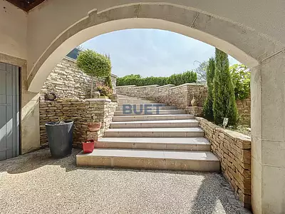 Maison, 250 m²