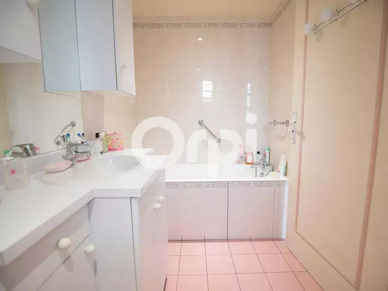 Maison, 130 m²