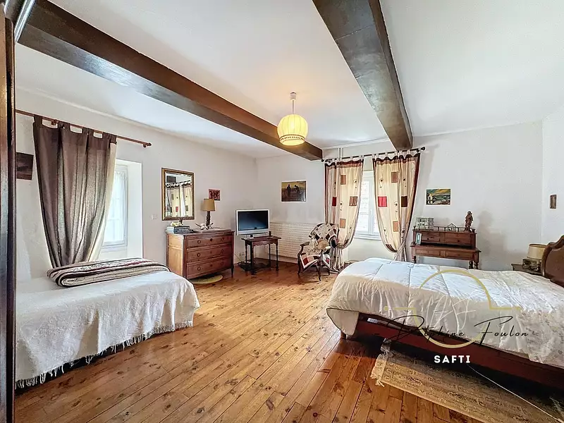 Maison, 195 m²