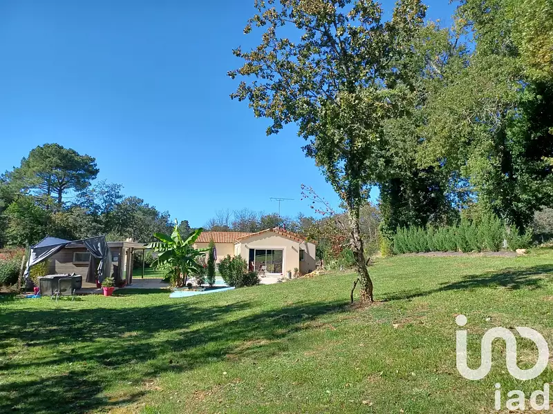 Maison, 169 m²