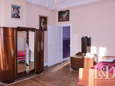 Maison, 243 m²