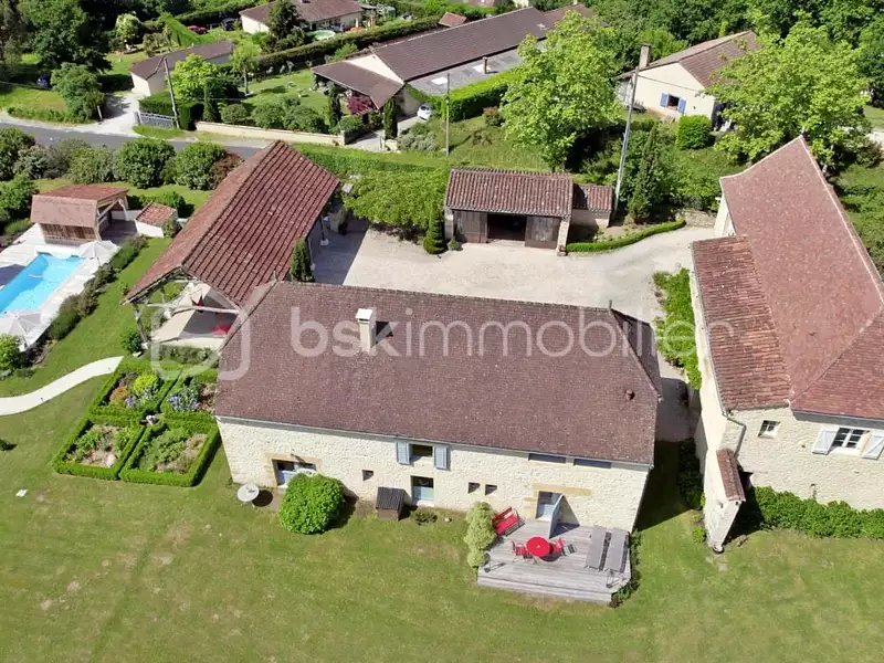 Maison, 361 m²