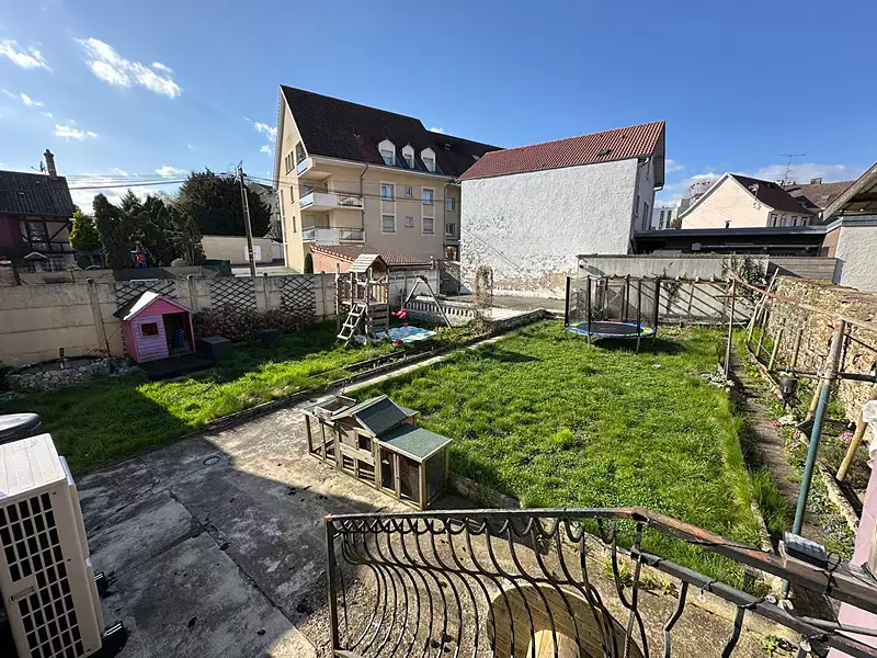 Maison, 175 m²