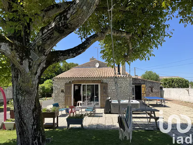Maison, 195 m²