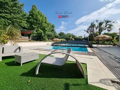 Maison, 218 m²