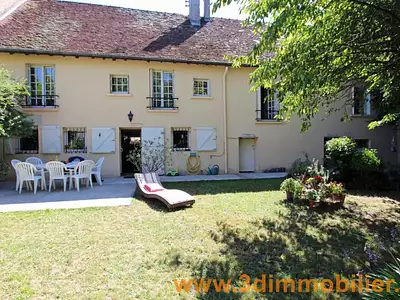 Maison, 260 m²