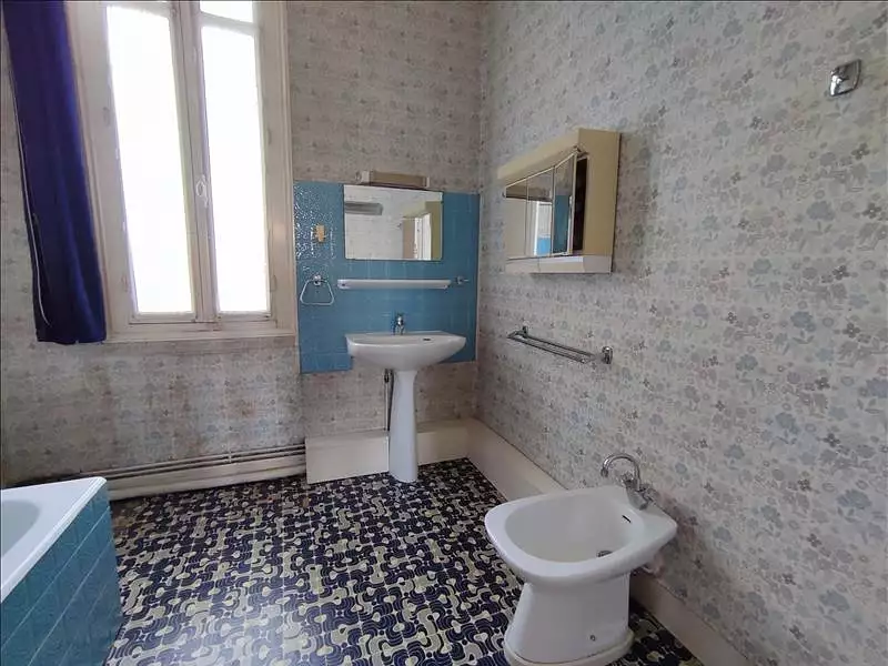 Maison, 190 m²