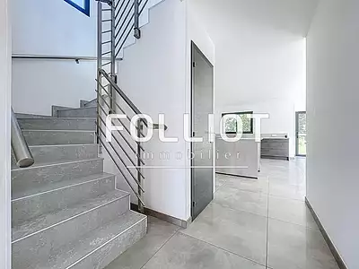 Maison, 160 m²