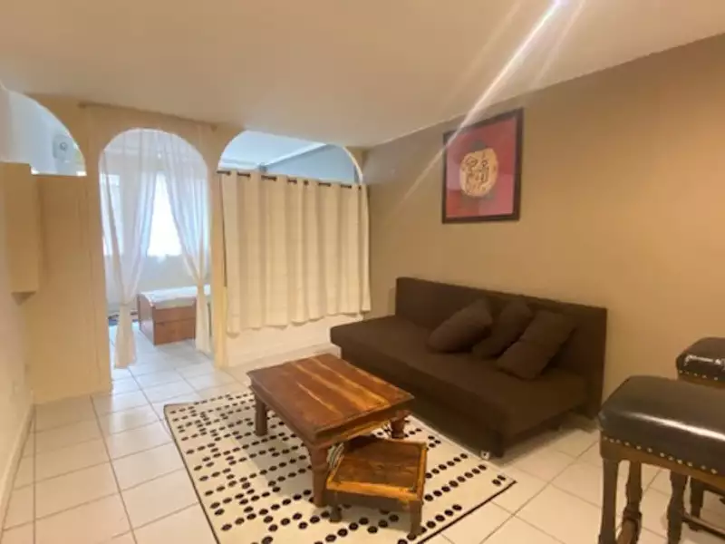Immeuble, 145 m²