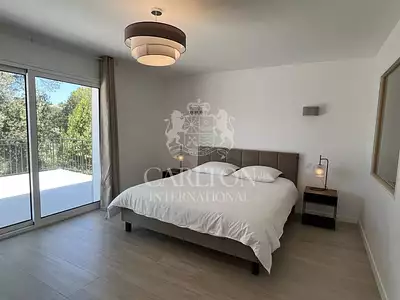 Maison, 331 m²