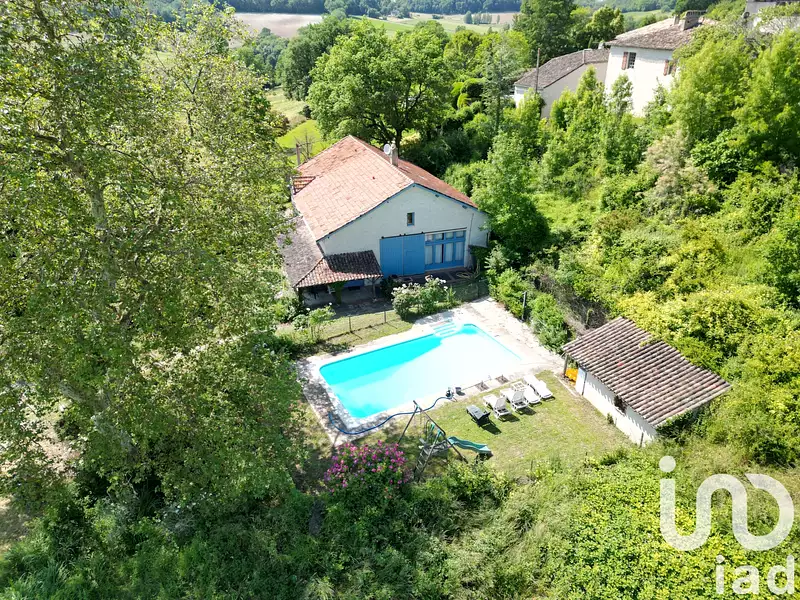 Maison, 288 m²