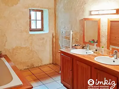 Maison, 380 m²
