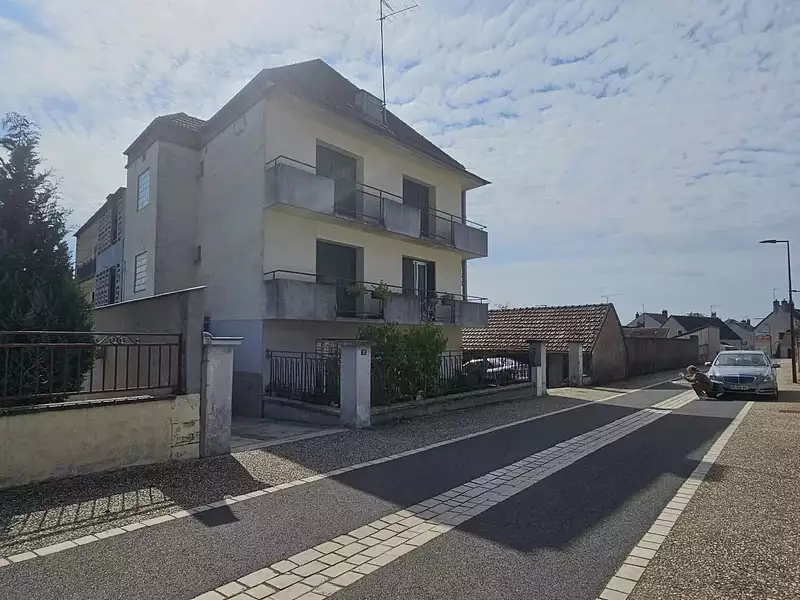 Immeuble, 550 m²