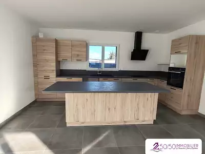 Maison, 115 m²