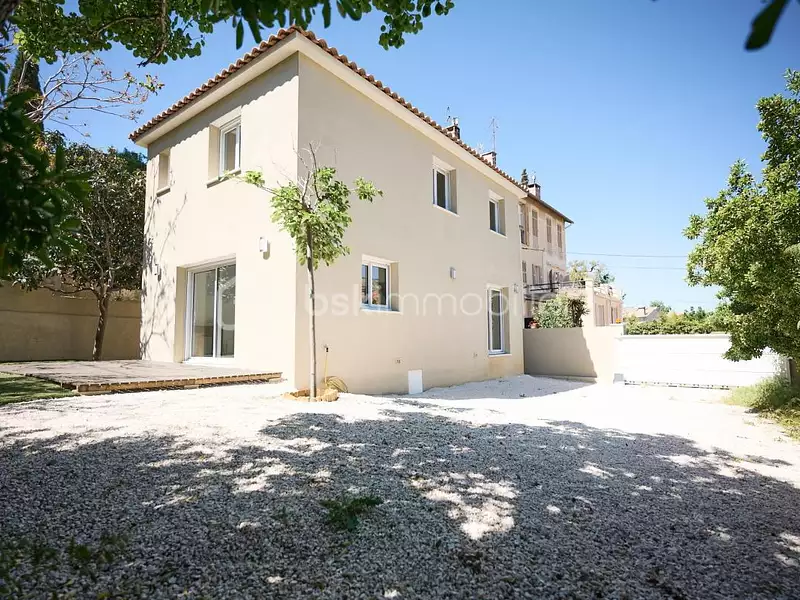 Maison, 92 m²