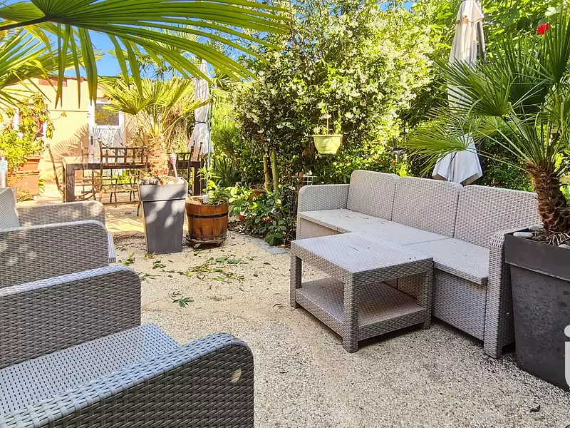 Maison, 180 m²