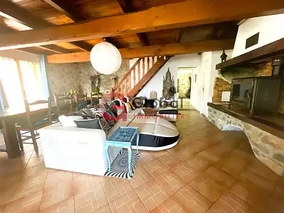 Maison, 260 m²