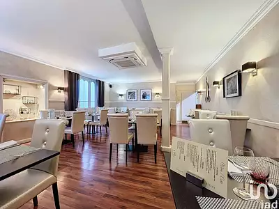 Divers, 180 m²