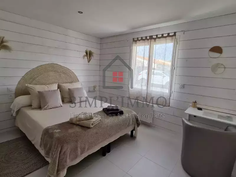 Maison, 165 m²