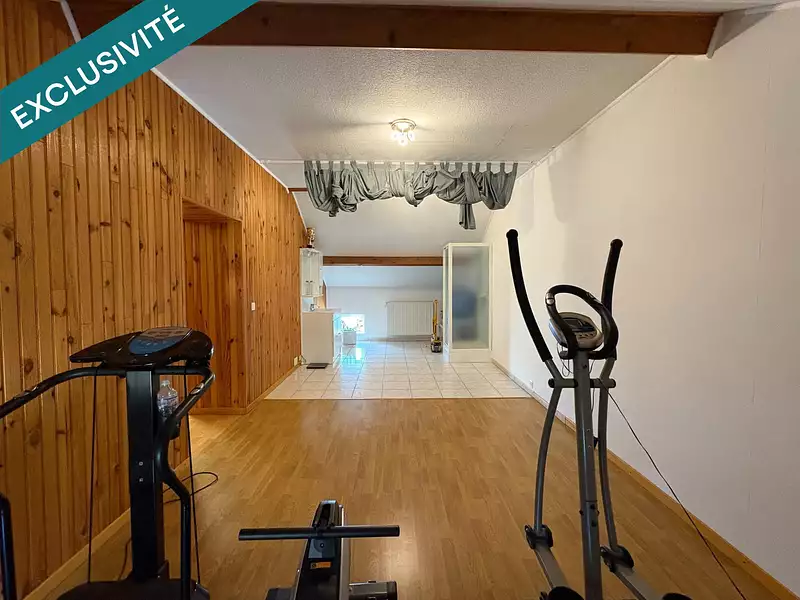 Maison, 177 m²