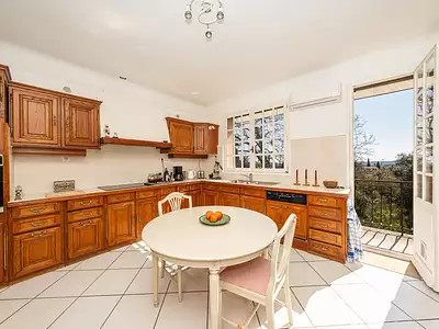 Maison, 295,11 m²