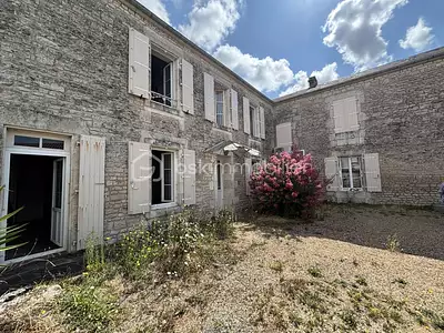Maison, 233 m²