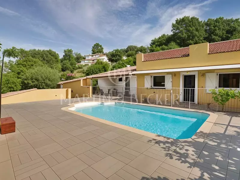 Maison, 123 m²