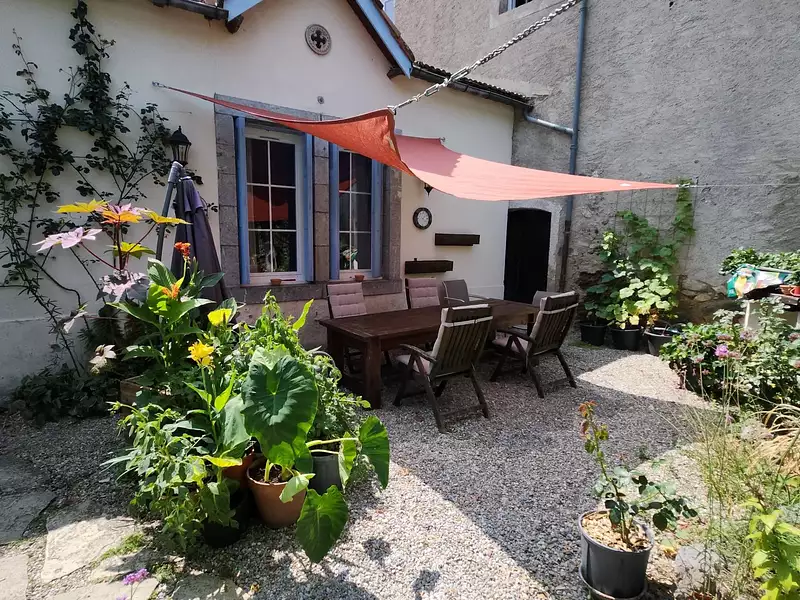 Maison, 250 m²