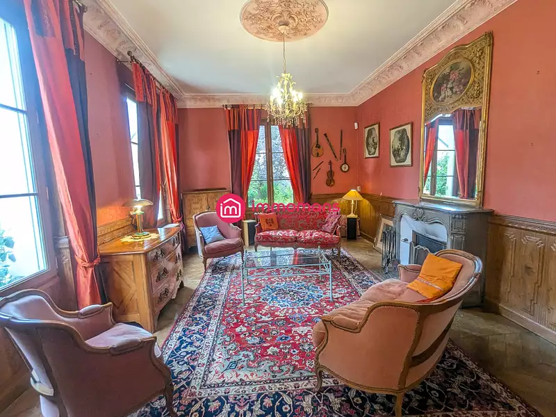 Maison, 203 m²