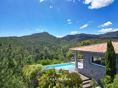 Maison, 205 m²