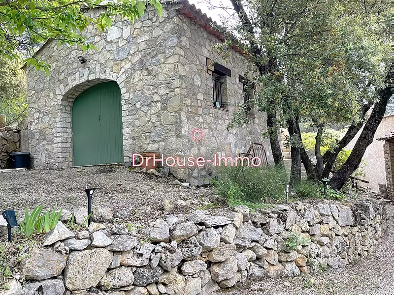 Maison, 218,5 m²