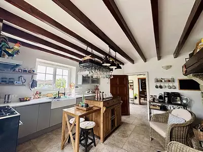 Maison, 325 m²