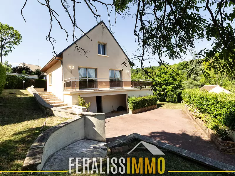 Maison, 240 m²