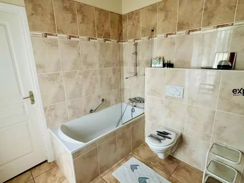 Appartement, 179 m²