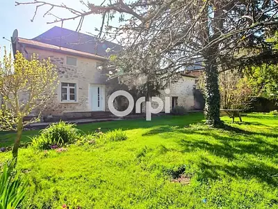 Maison, 179 m²