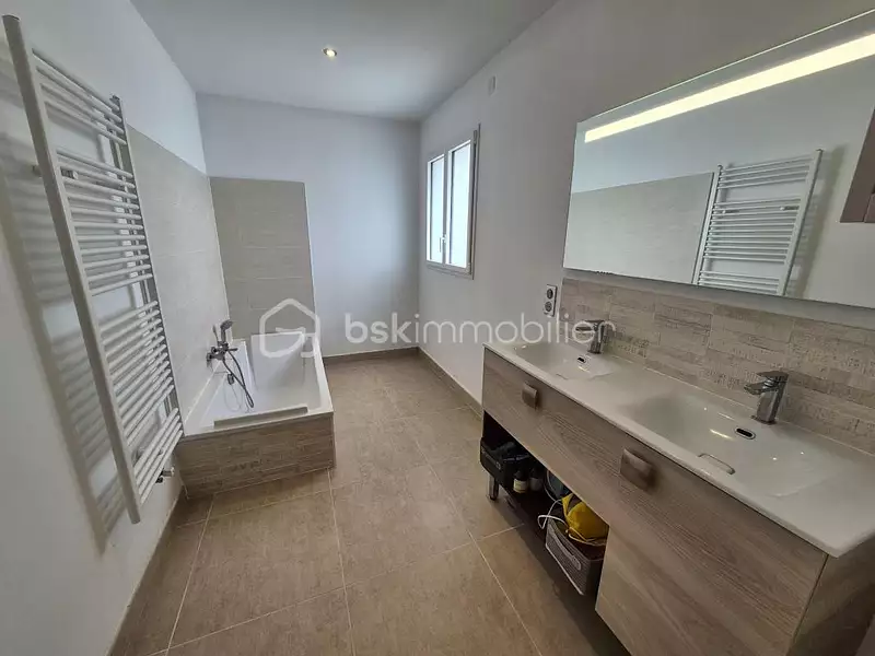 Maison, 120 m²