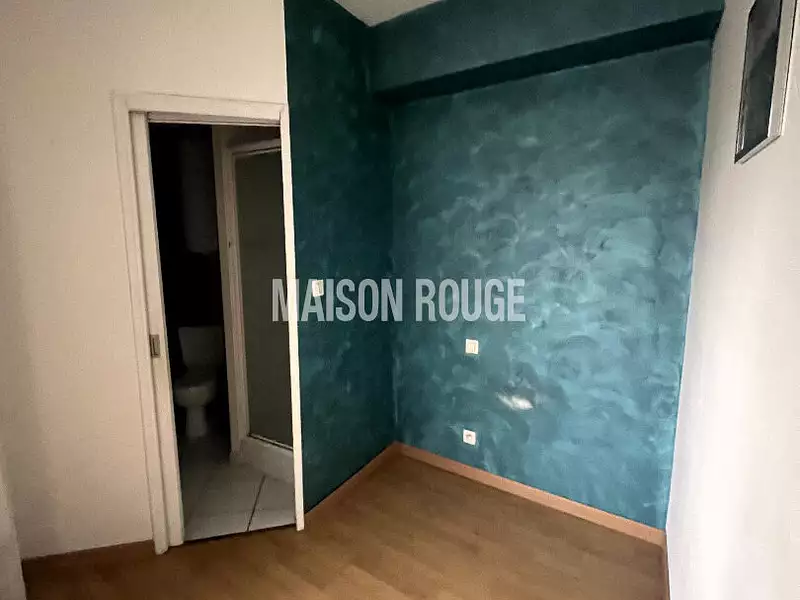 Immeuble, 300 m²