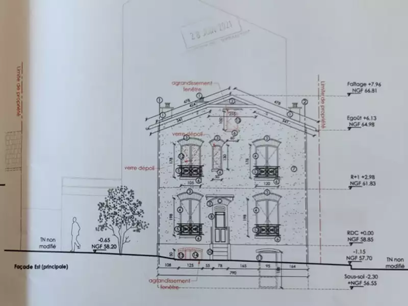 Terrain, 140 m²