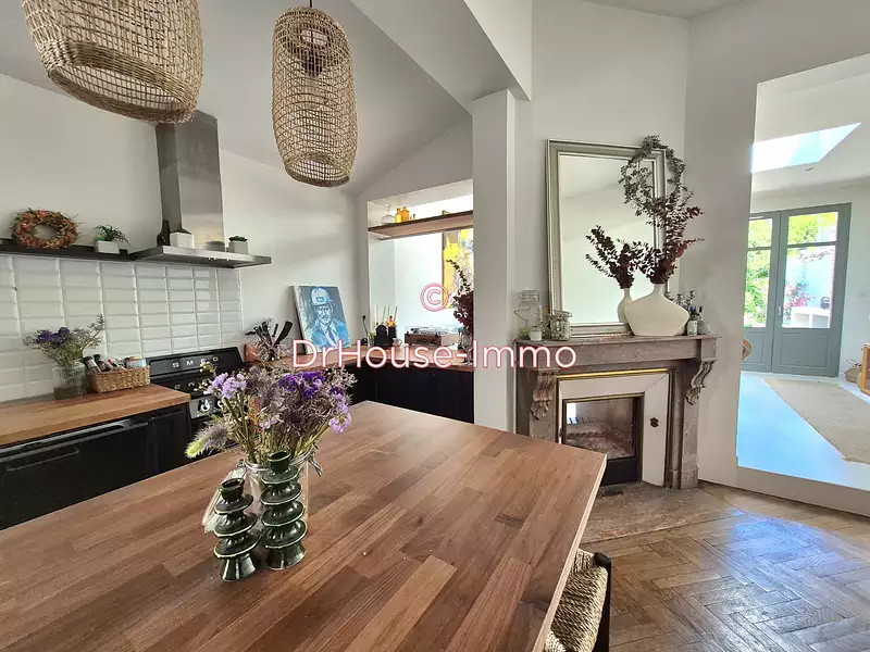Maison, 169 m²
