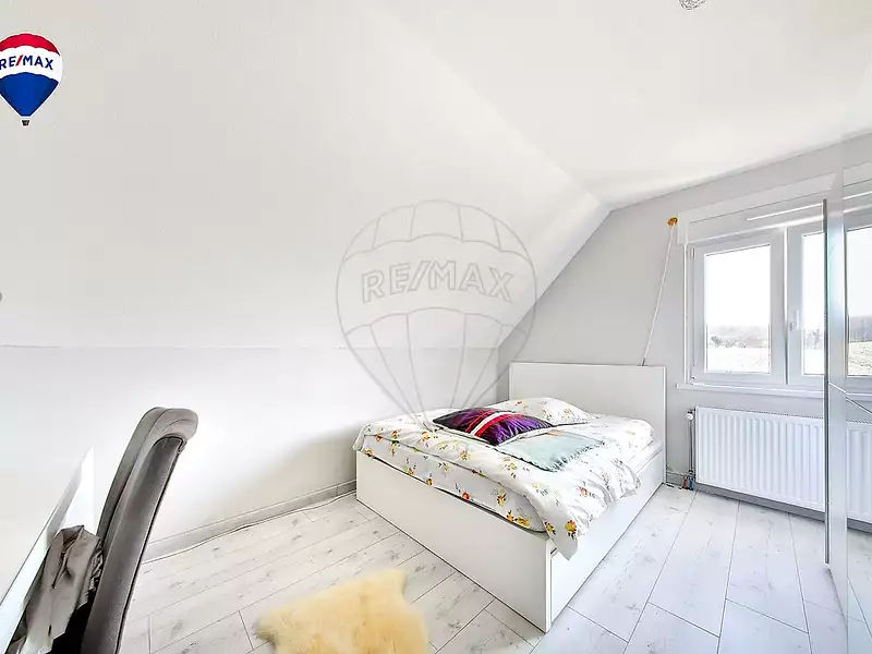 Maison, 197 m²
