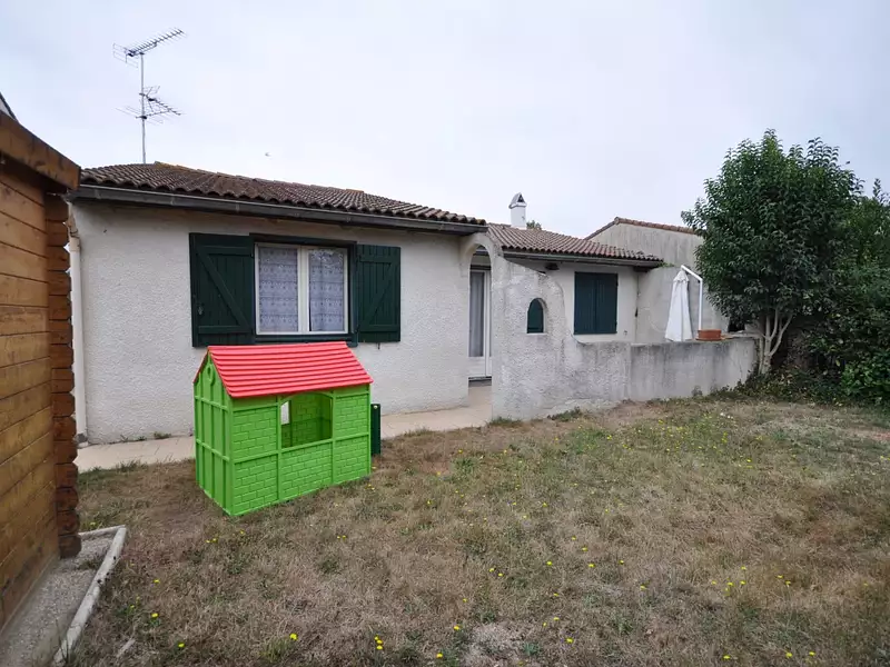 Maison, 83 m²