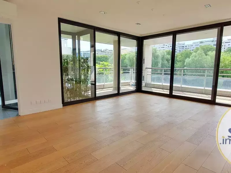 Appartement, 235,12 m²