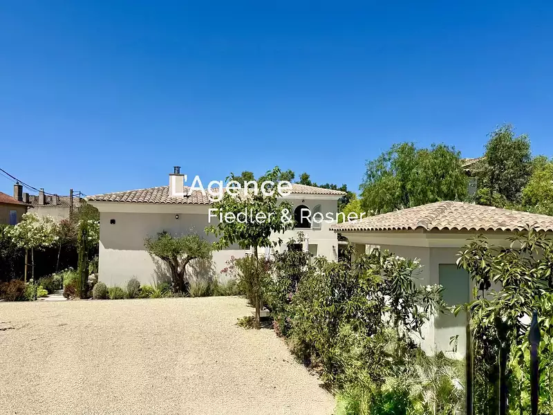 Maison, 265 m²