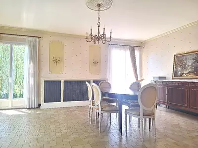 Maison, 168 m²