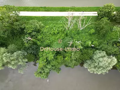 Terrain, 725 m²