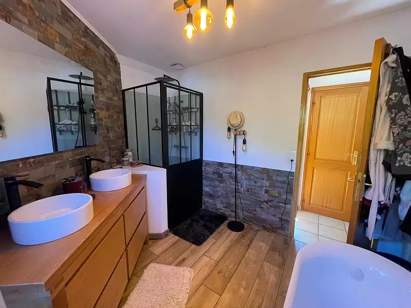 Maison, 106 m²